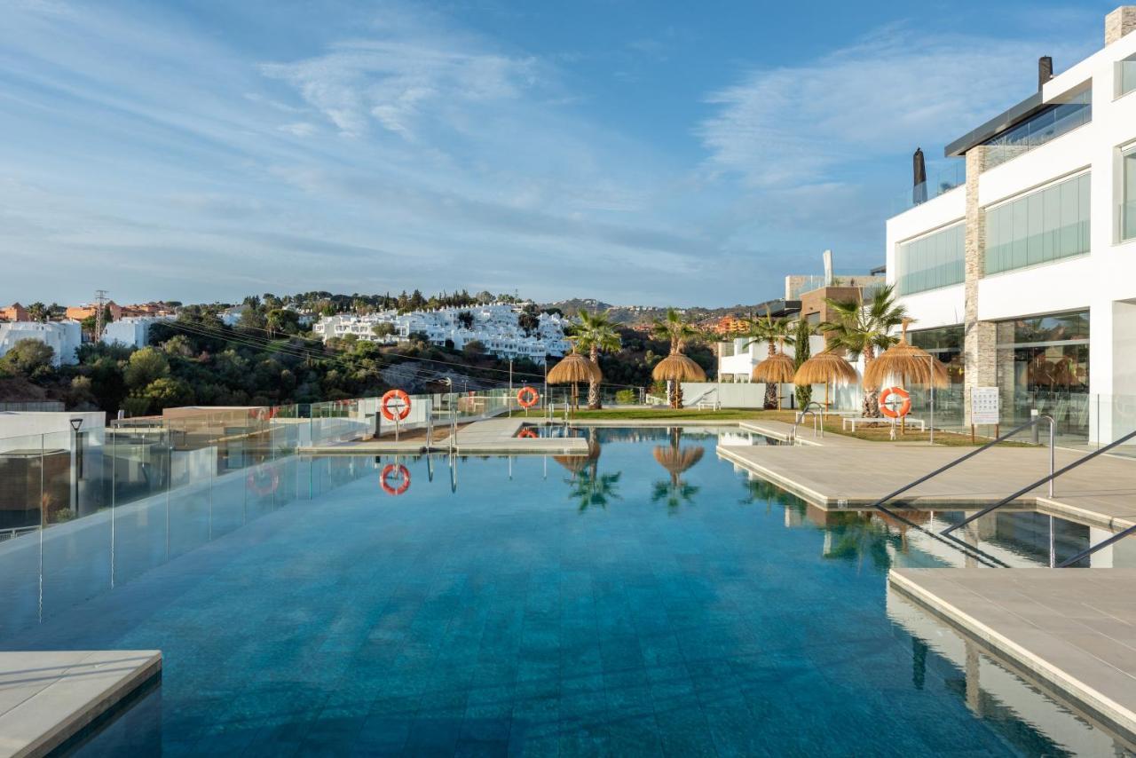 3 Bedroom In Artola With Private Pool *